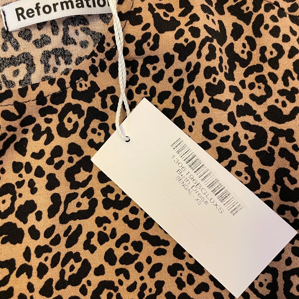 Reformation Beth Dress - Picture 5 of 6